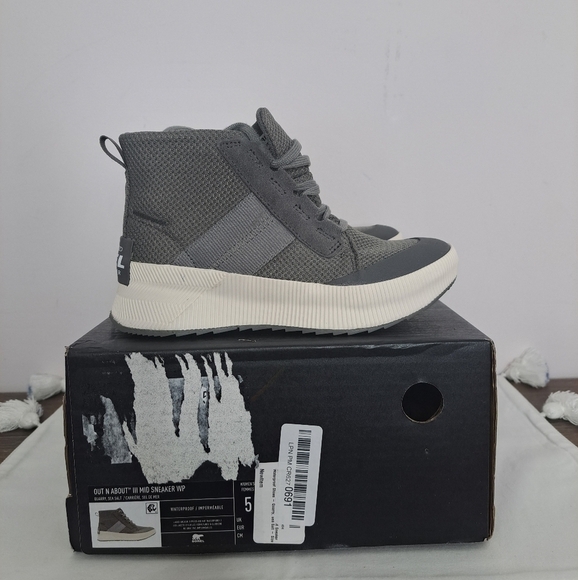 Sorel out n about III mid sneaker waterproof quarry sea salt 5 NWT - Picture 4 of 10